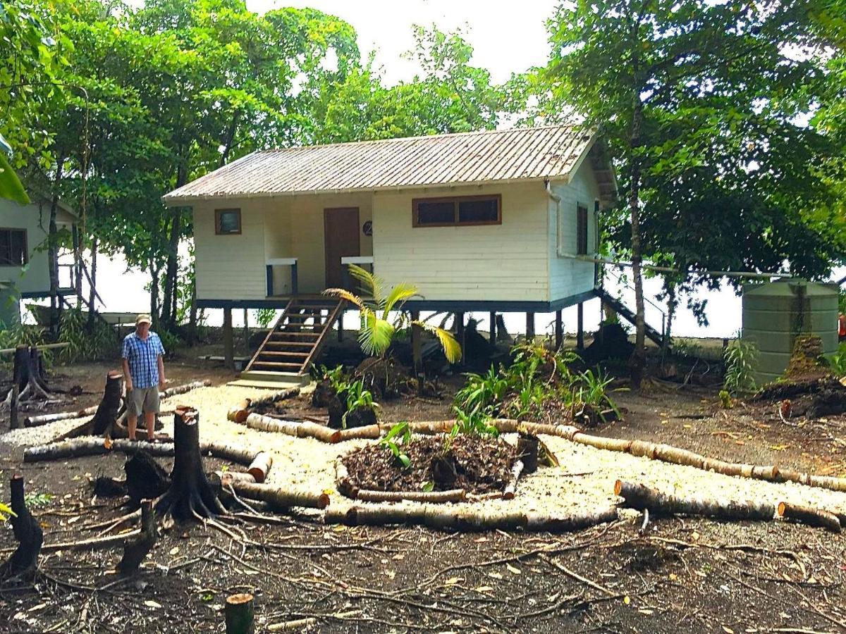 Evis Resort At Nggatirana Island Halisi Ngoại thất bức ảnh