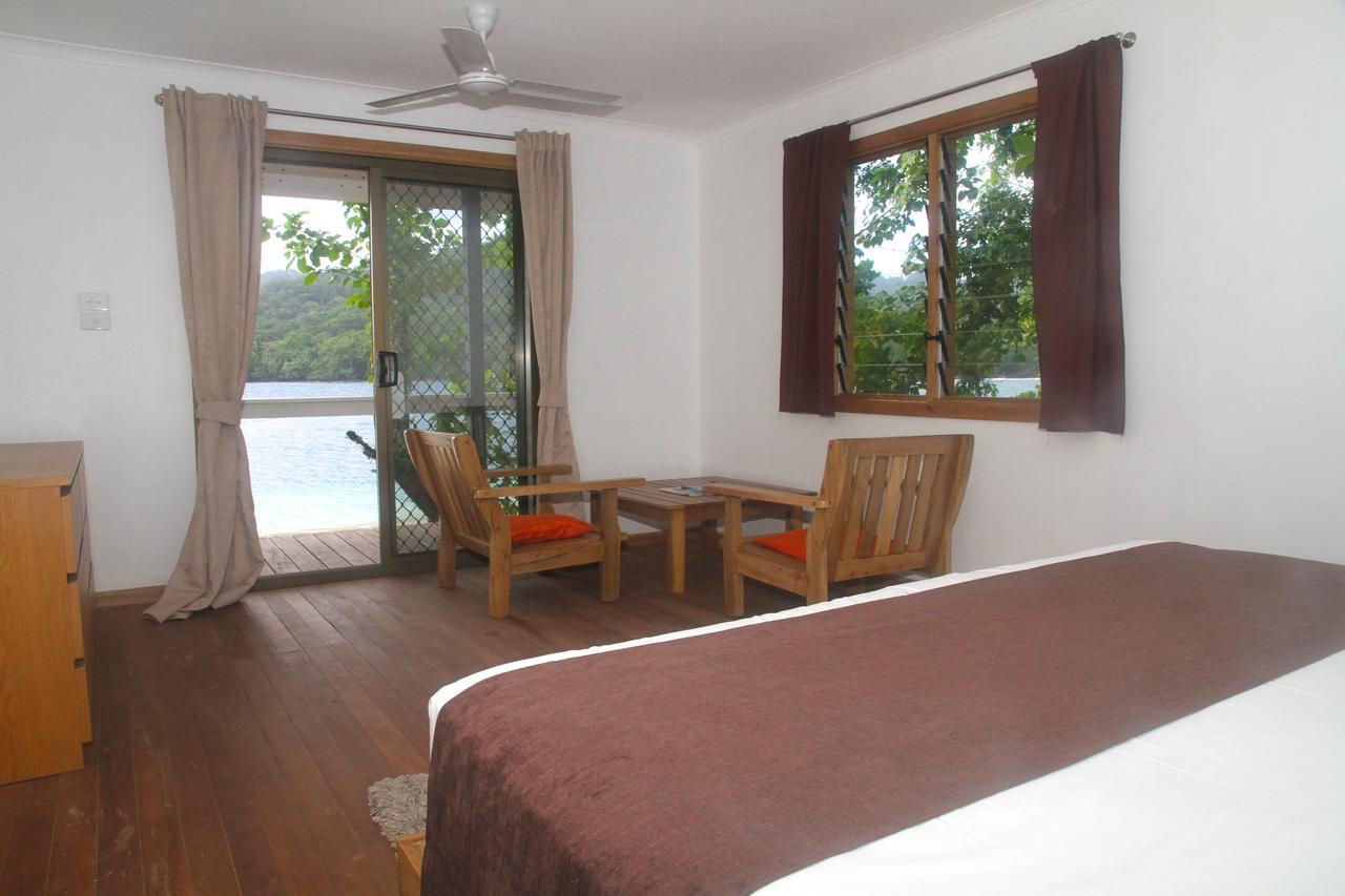 Evis Resort At Nggatirana Island Halisi Ngoại thất bức ảnh